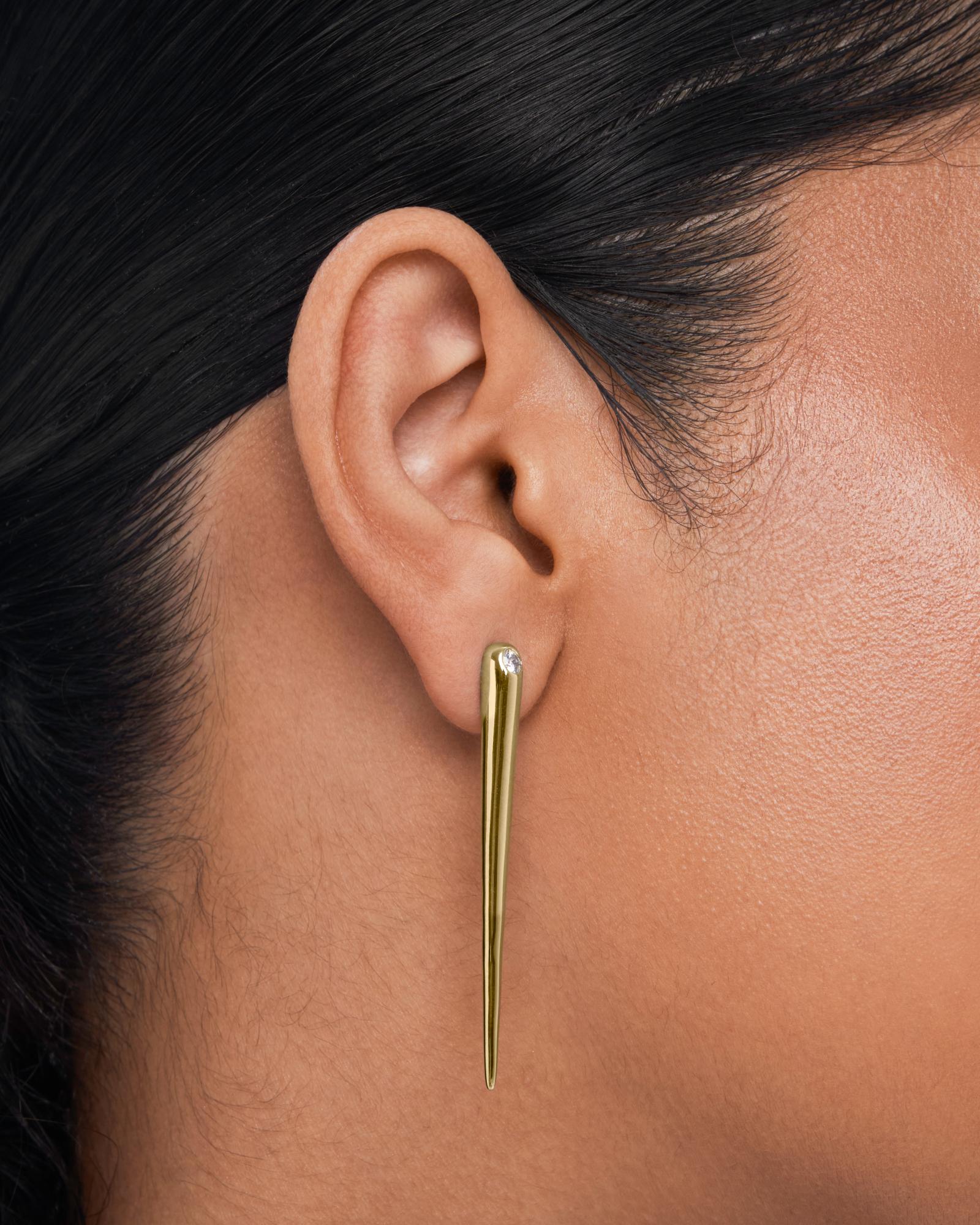 Stiletto stud earring - ambi Jewelry
