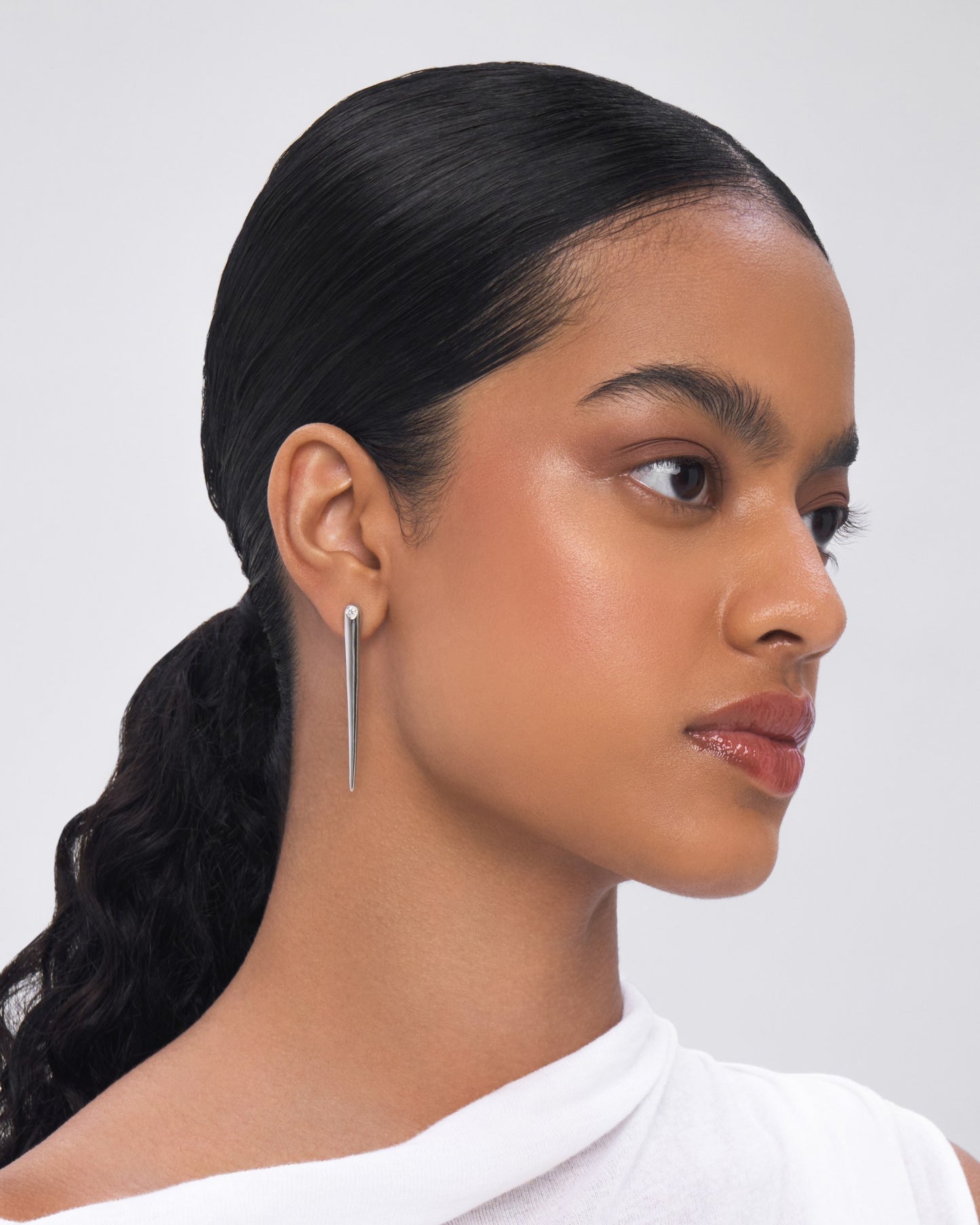 Stiletto stud earring - ambi Jewelry