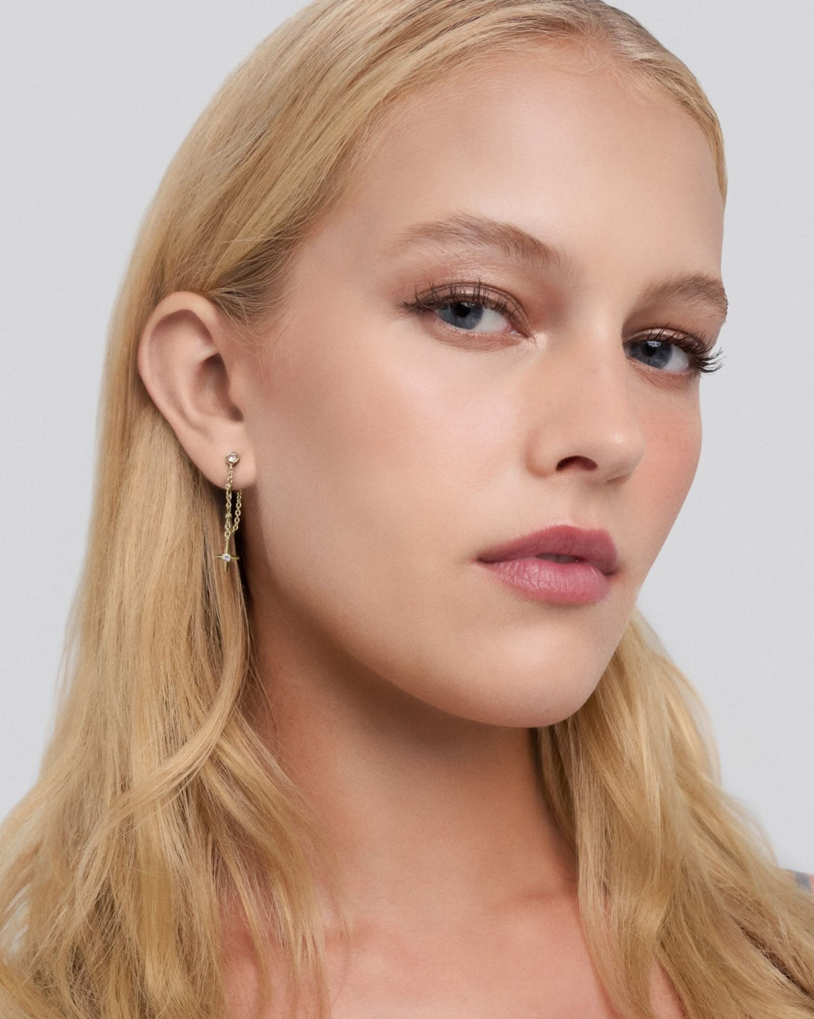 Mist drop stud earrings - ambi Jewelry