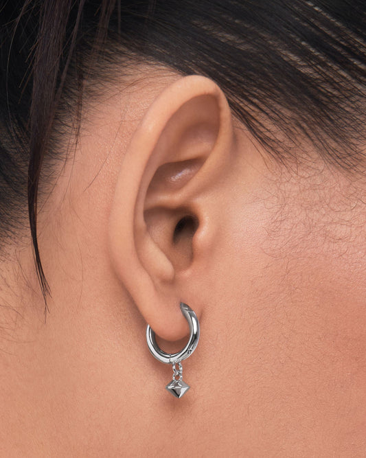 Drew drop huggie earring - ambi Jewelry