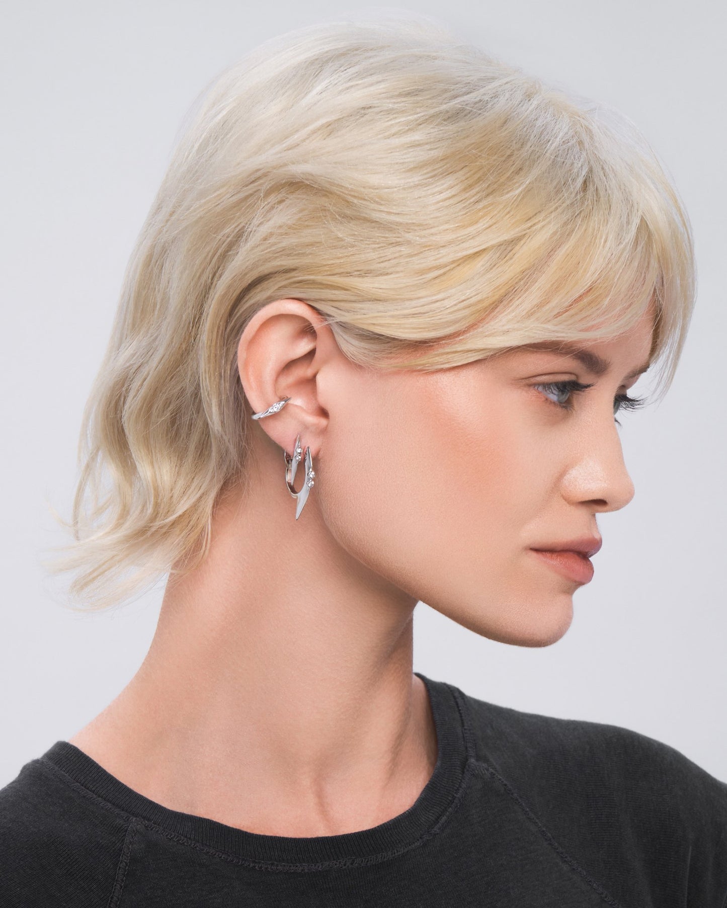 Clio huggie earring - ambi Jewelry
