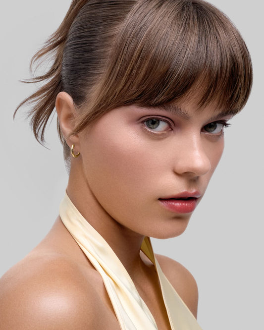 Gloss huggie earring - 10mm - ambi Jewelry