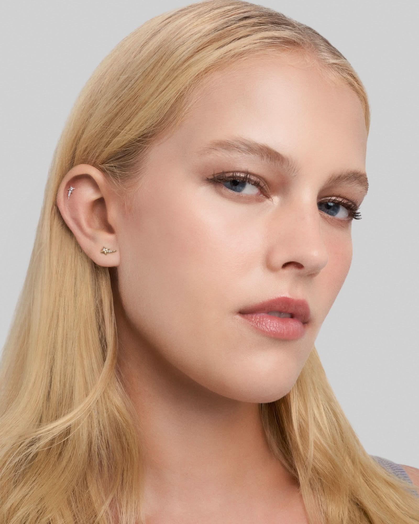 Stardust flatback stud earring - ambi Jewelry