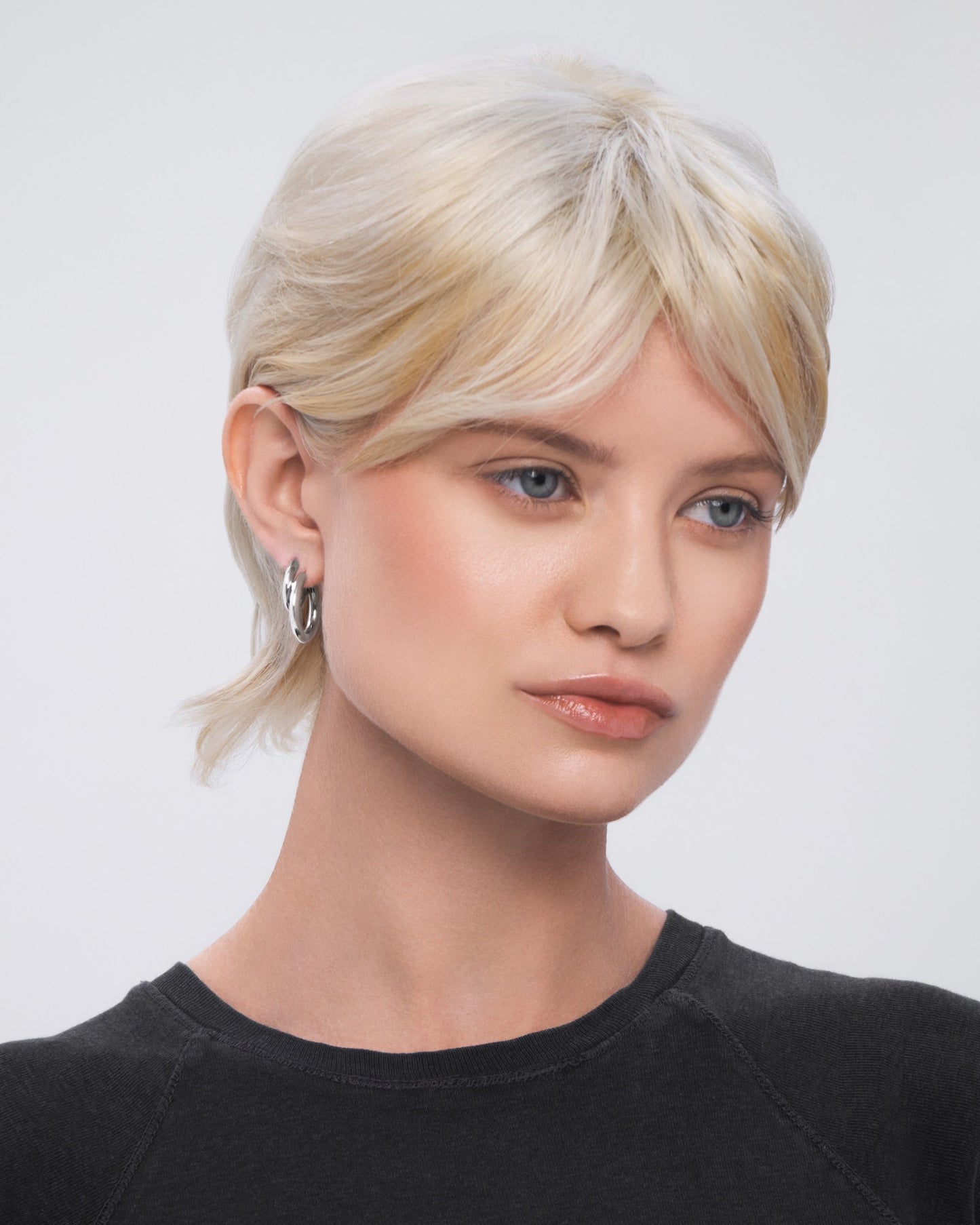 Gloss hoop earring - ambi Jewelry