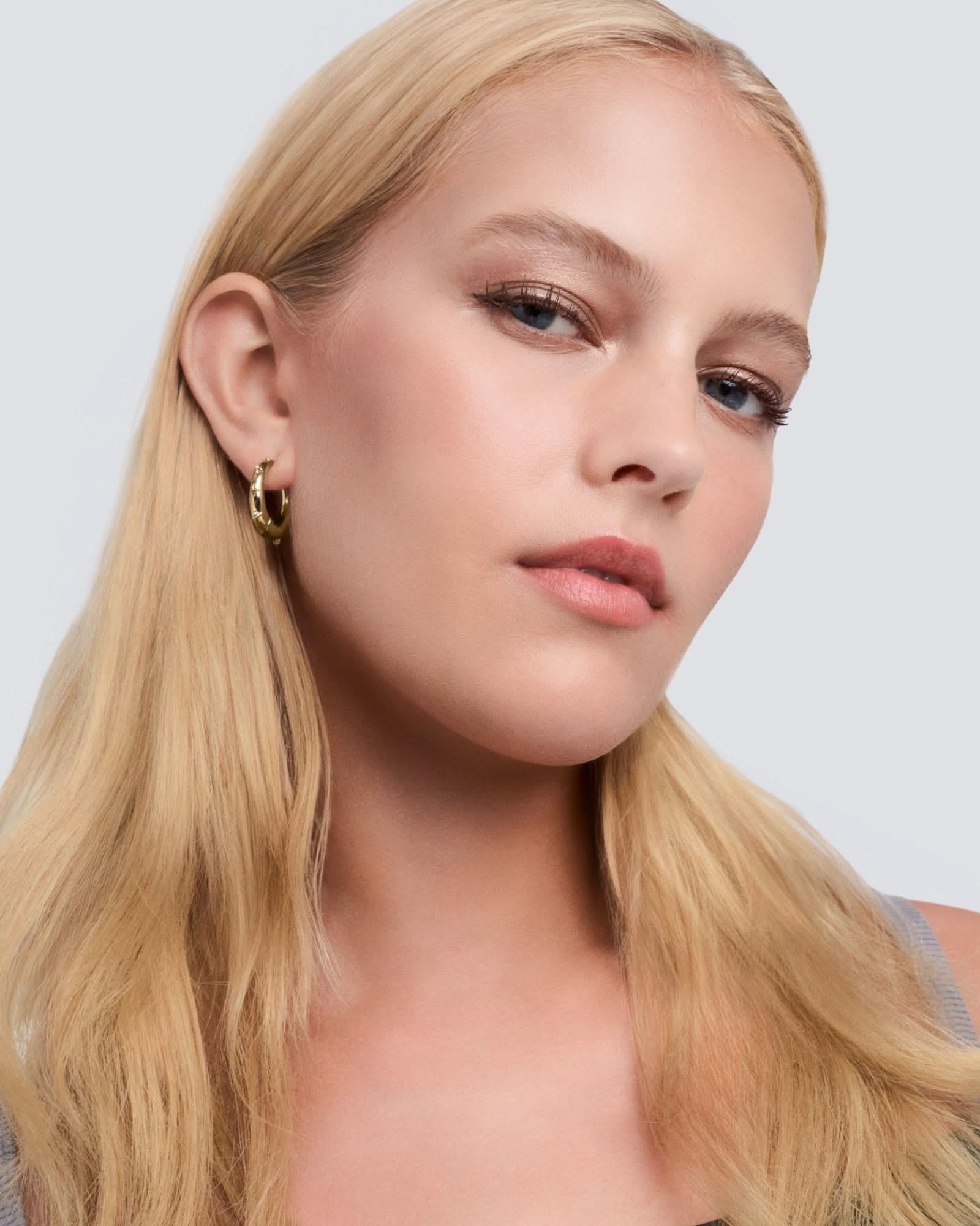 Lumine hoop earrings (15mm) - ambi Jewelry