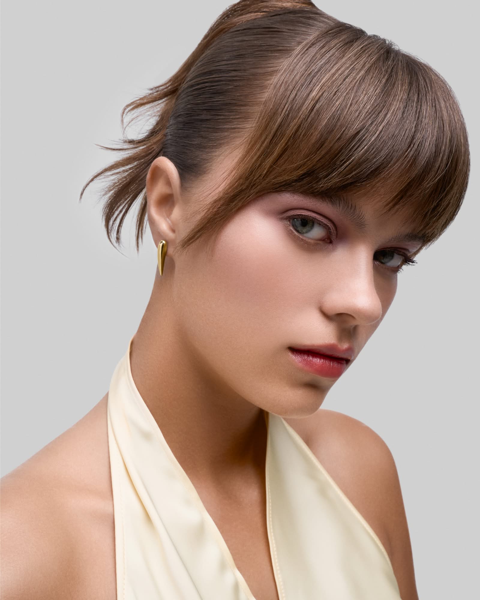 Satin stud earring - maxi - ambi Jewelry